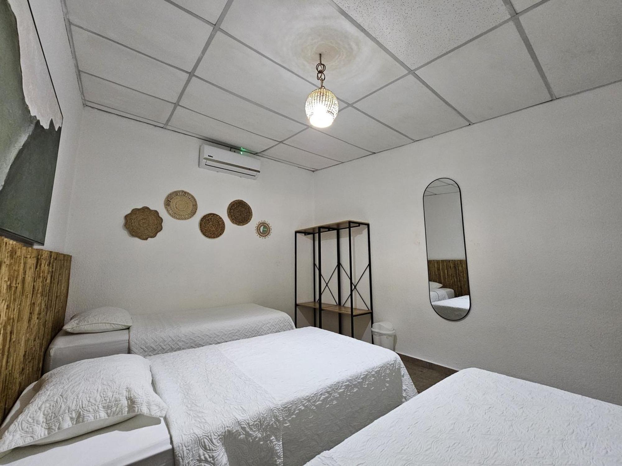 Hotel Zelen Tamanique エクステリア 写真